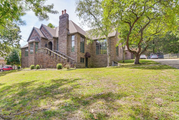 Apartment (0 Bedroom) | Front of property - 5 Mi to Branson Strip: Cozy Studio! (Branson)