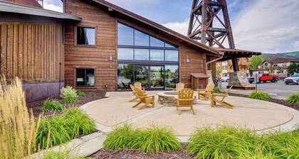 2 Mi to the Slopes! Park City Condo w/ Hot Tub