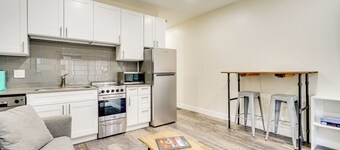 2 Mi to the Slopes! Park City Condo w/ Hot Tub