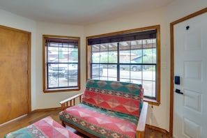 Apartment (0 Bedroom) | Interior - Ski Slope & Mtn Views: Waterfront Red River Studio (Red River)