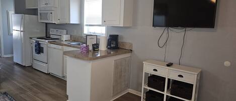 Microwave, oven, stovetop, dishwasher