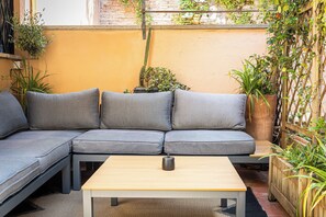 Huoneisto | Terassi/patio