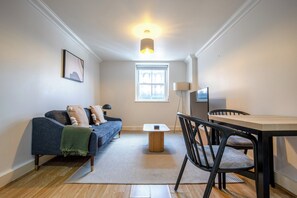 Living area - Kensington & Earls Court 1 bed Apartment - 4 Guest (London)