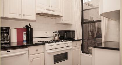 Beautiful 5BR/3BA Getaway in NYC