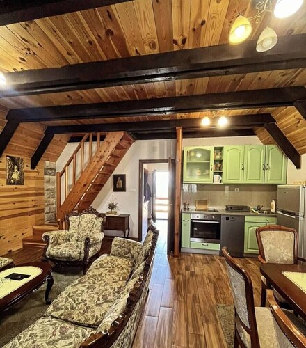 Cozy Mountain Villa with Stunning Views near Savin Kuk