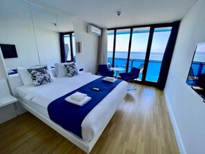 Studiosvit Comfort - havsutsikt | Utsikt mot havet/stranden