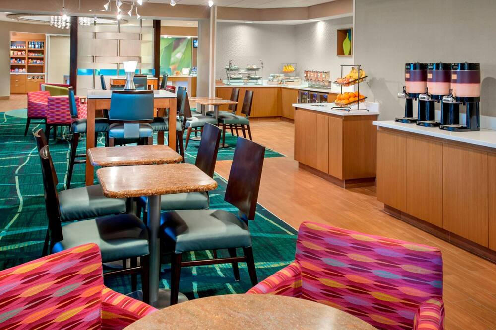 Willow Grove Suites