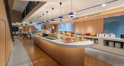 Holiday Inn Express Kunming Railway Station by IHG