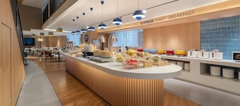 Holiday Inn Express Kunming Railway Station by IHG