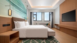 Suite, 1 Bedroom - Holiday Inn Weinan Etdz by IHG (Weinan)