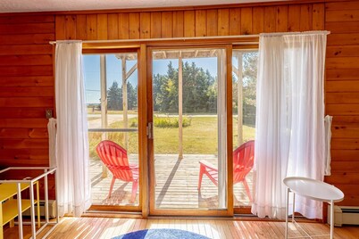 Sheep Pond Coastal Escape – Beach Access, Hot Tub, Family-Friendly Retreat