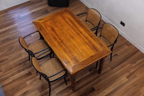 Apartment | Dining room