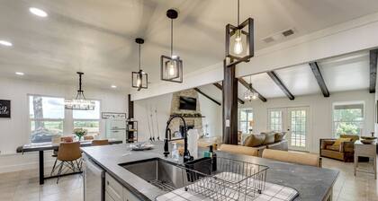 Family Home w/ Covered Patio & Grill in La Grange