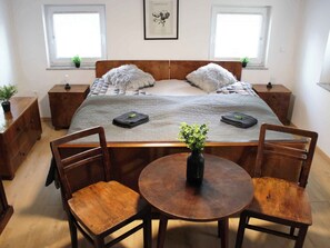 2 bedrooms, WiFi