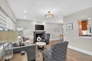 House, Multiple Beds, Patio, Garden View (Highland Cottage) | Living area