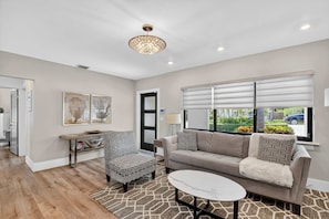 House, Multiple Beds, Patio, Garden View (Highland Cottage) | Living area