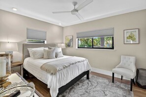House, Multiple Beds, Patio, Garden View (Highland Cottage) | 2 bedrooms, individually decorated, individually furnished, desk