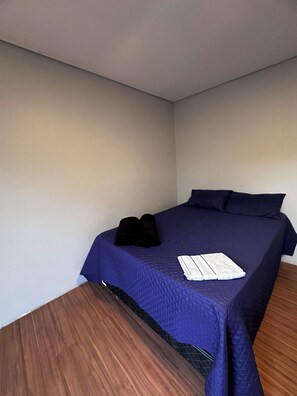 2 habitaciones, wifi gratis y ropa de cama