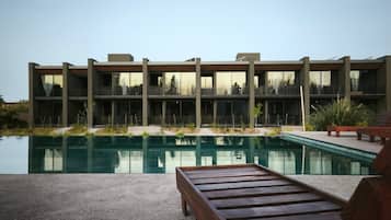 Piscine extérieure (ouverte en saison)