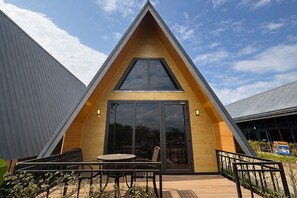 Deluxe Double or Twin Room, River View | In-room safe, desk, free WiFi, bed sheets - Nature Resort Vangvieng (Vang Vieng)