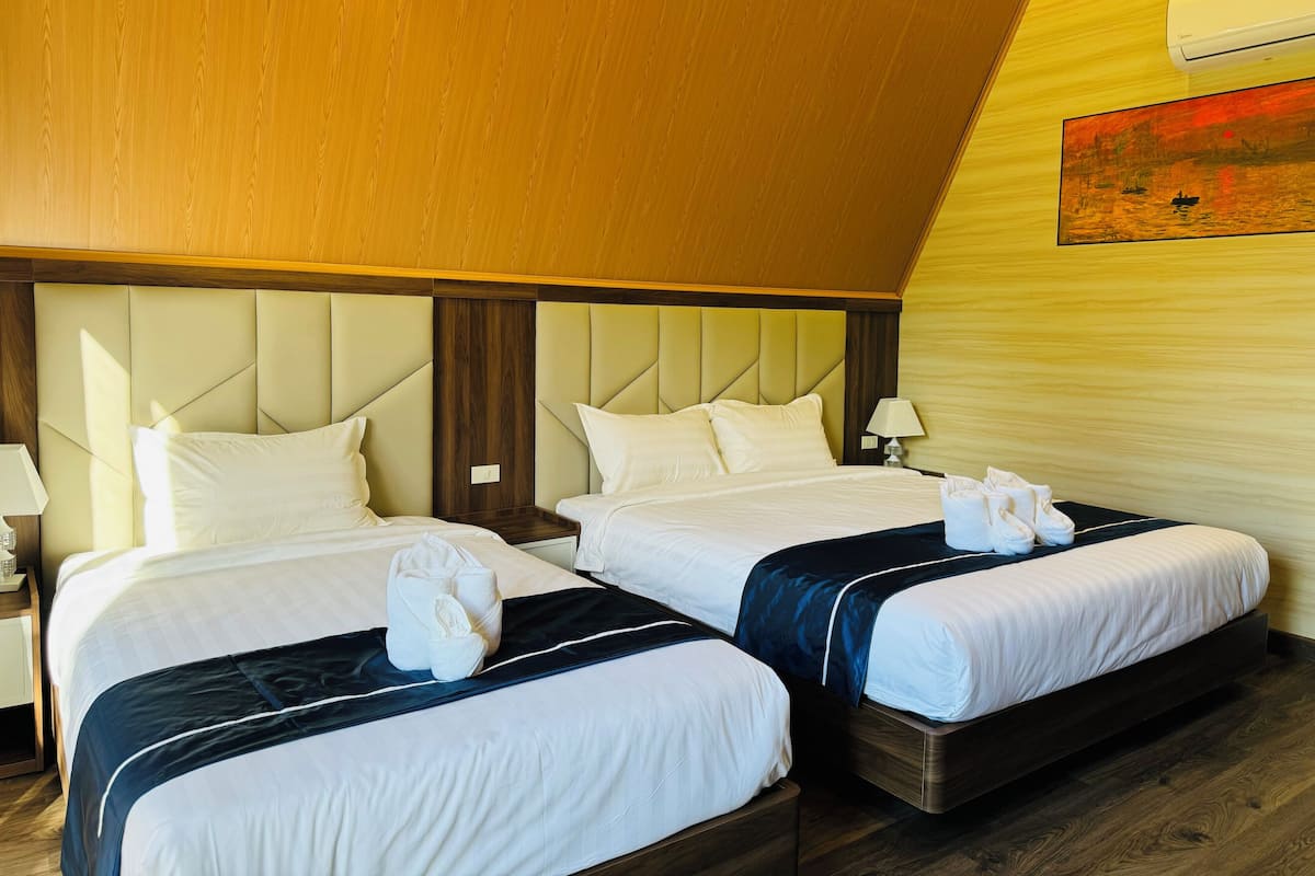 In-room safe, free WiFi