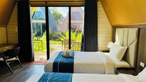 In-room safe, desk, free WiFi, bed sheets