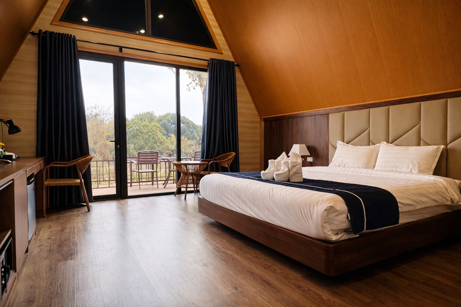 Deluxe Double or Twin Room, River View