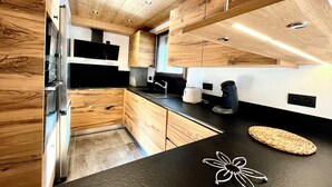 茶具/咖啡用具、冰箱、微波炉、烤箱