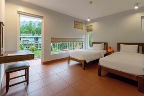 Phòng đôi Deluxe, ban công, quang cảnh vườn | Két bảo mật tại phòng, truy cập Internet không dây miễn phí 