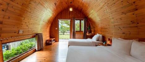 خزنة داخل الغرفة وواي فاي مجانًا