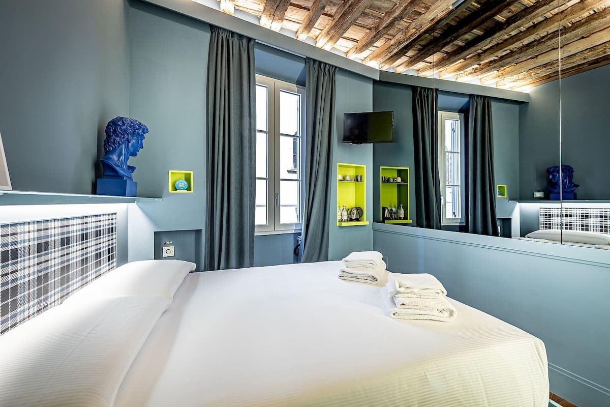 Basic Room (Secondo piano) | Blackout drapes, iron/ironing board, free WiFi