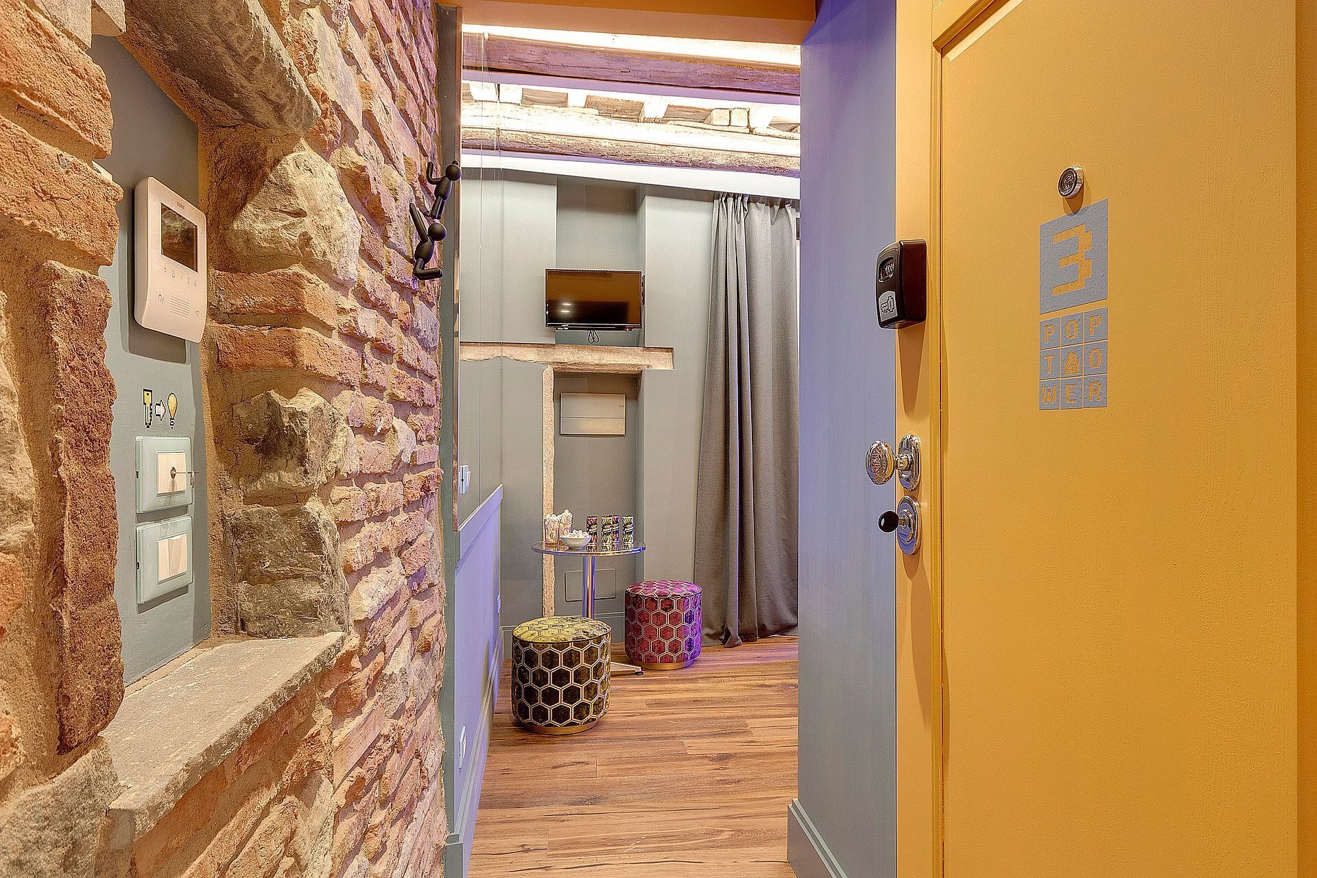 شقة إستديو كلاسيكية (Secondo piano) | ستائر تعتيم ومكواة/لوح كي وواي فاي مجانًا