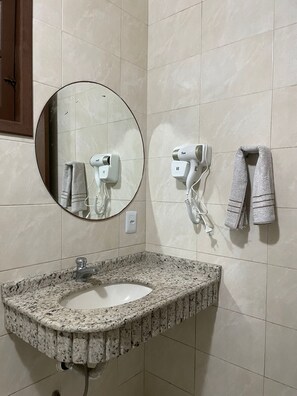 Economy Apartment | Bilik Mandi