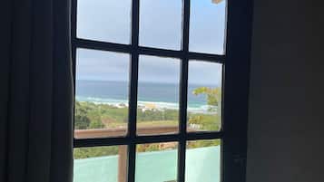 Cunas gratuitas, camas extra, wifi gratis y ropa de cama