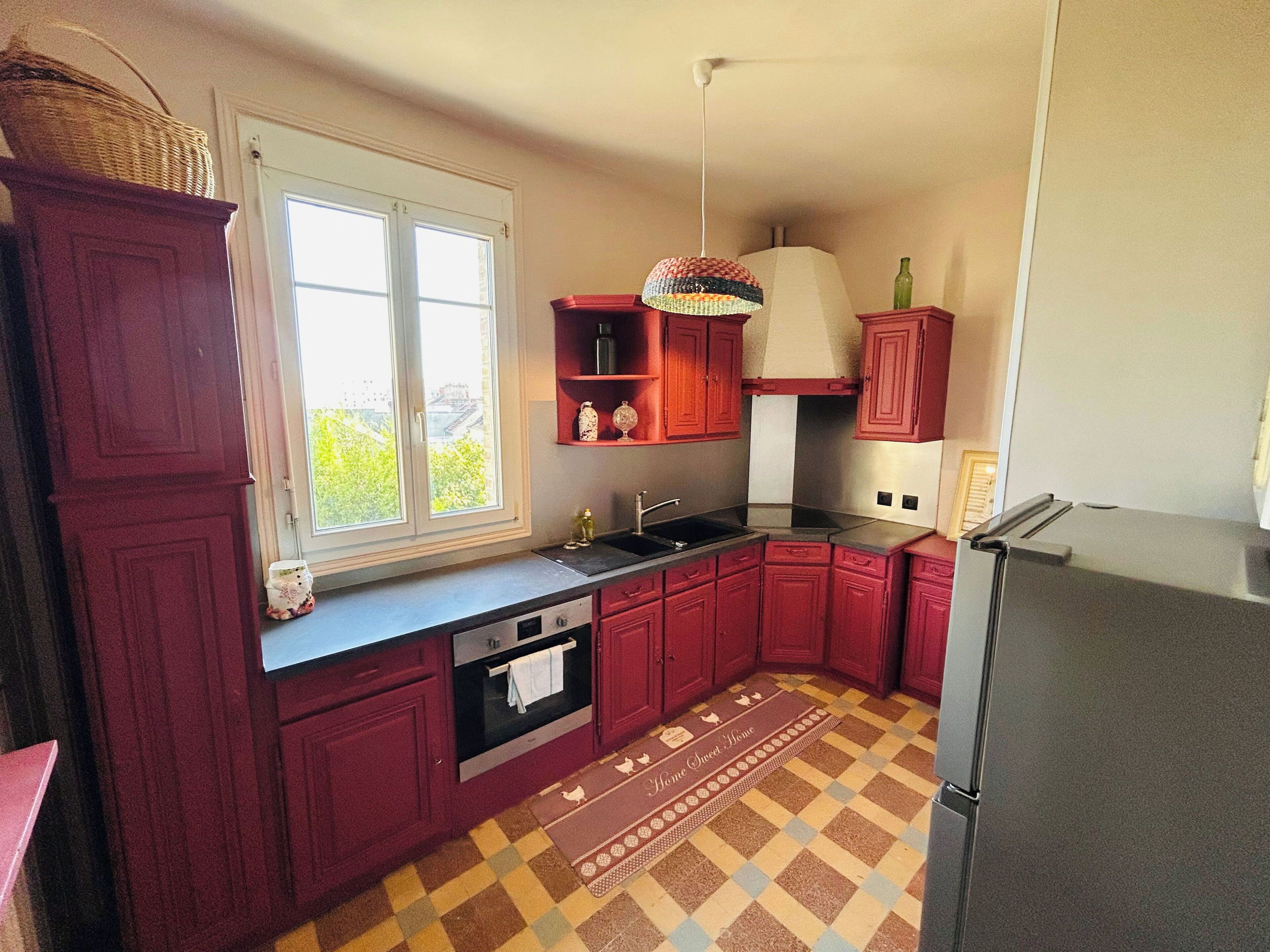 Fridge, microwave, coffee/tea maker, toaster