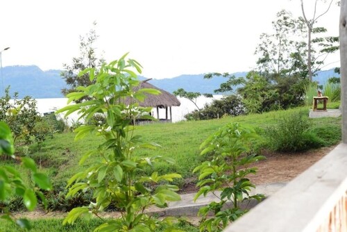 Your Peaceful Hideaway on the Shores of Kagano