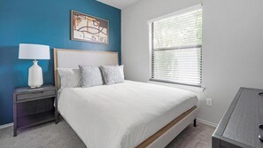 1 bedroom, desk, iron/ironing board, WiFi - Landing | Chic 1BD, Clubhouse, Gym (San Antonio)