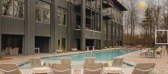 Landing | Modern 2BD, Pool, Clubhouse