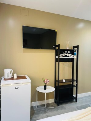 Comfort Double Room, City View | Free WiFi