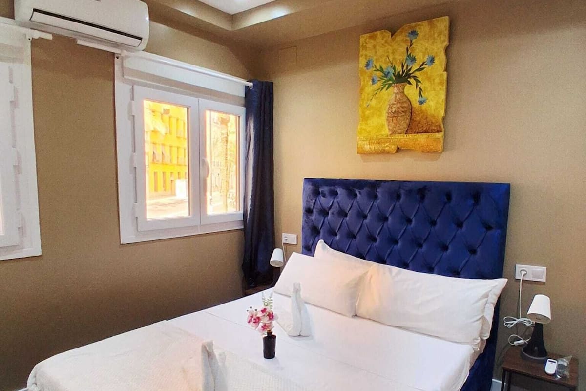 Deluxe Double Room, City View