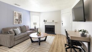 Living area - Landing | Modern 2BD, Pool, Tennis Court (DeSoto)