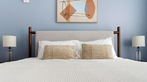 2 bedrooms, desk, iron/ironing board, WiFi - Landing | Amazing 2BD, Gym, Clubhouse (Fortville)