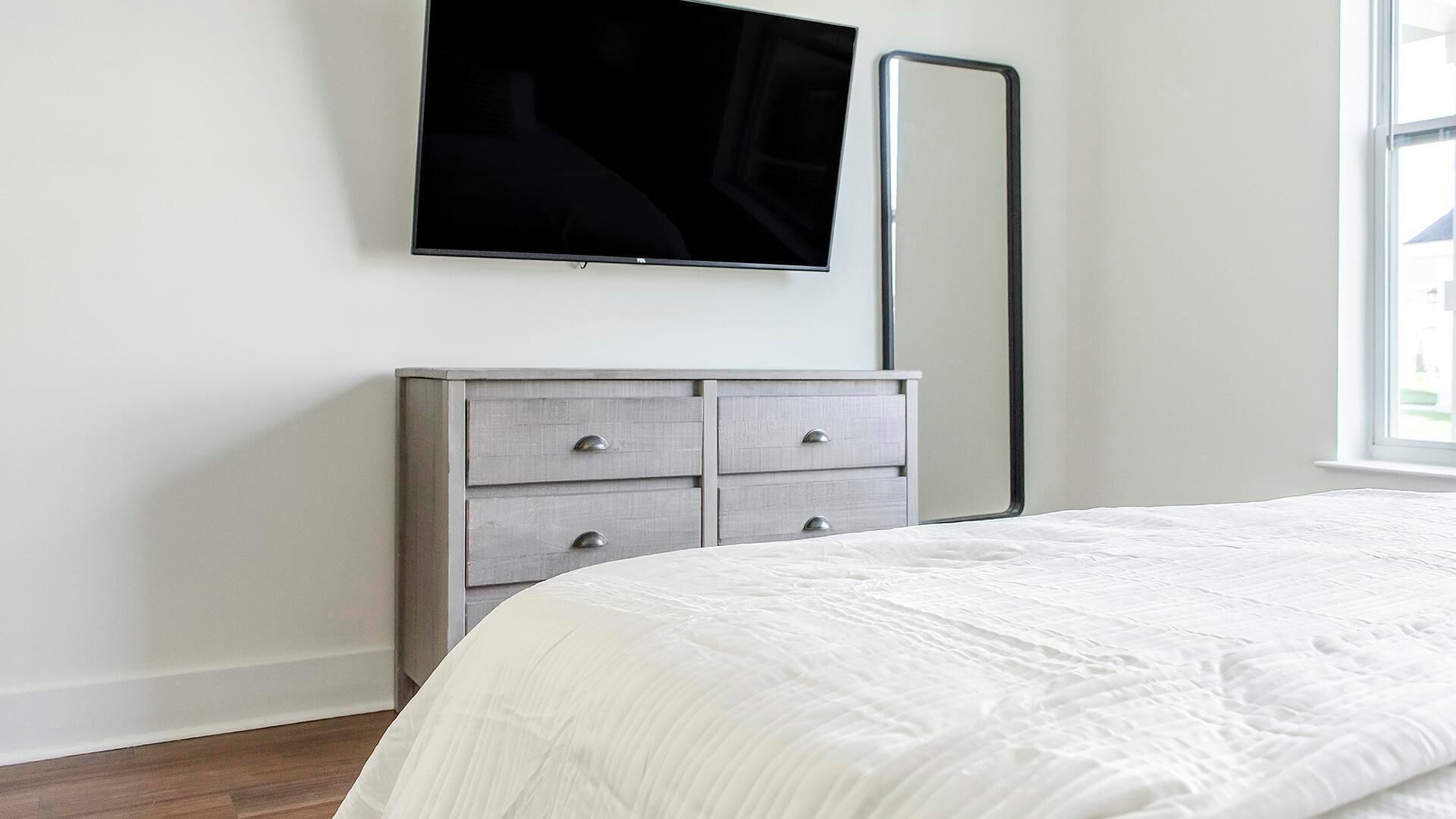 2 habitaciones, escritorio, tabla de planchar con plancha y wifi 