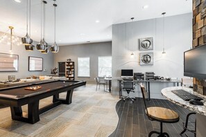 Games room - Landing | Modern 1BD, Pool, Gym (Houston)