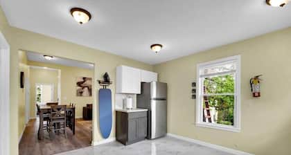 Spectacular and Spacious 3-bedroom apartment with AC and heater in Mount Vernon.