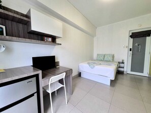 1 camera, ferro/asse da stiro, accesso a Internet, lenzuola