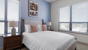 1 bedroom, desk, iron/ironing board, WiFi