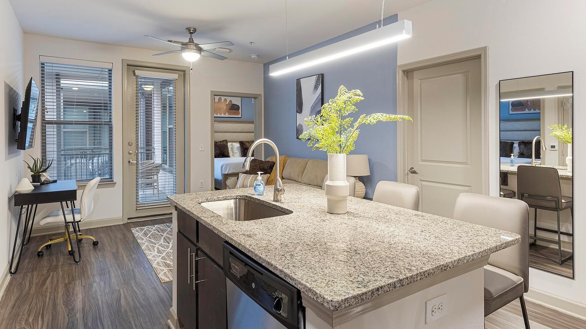 2 chambres, bureau, fer et planche à repasser, Wi-Fi