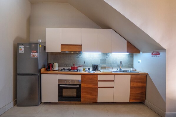 Apartment, Bay View | Private kitchen