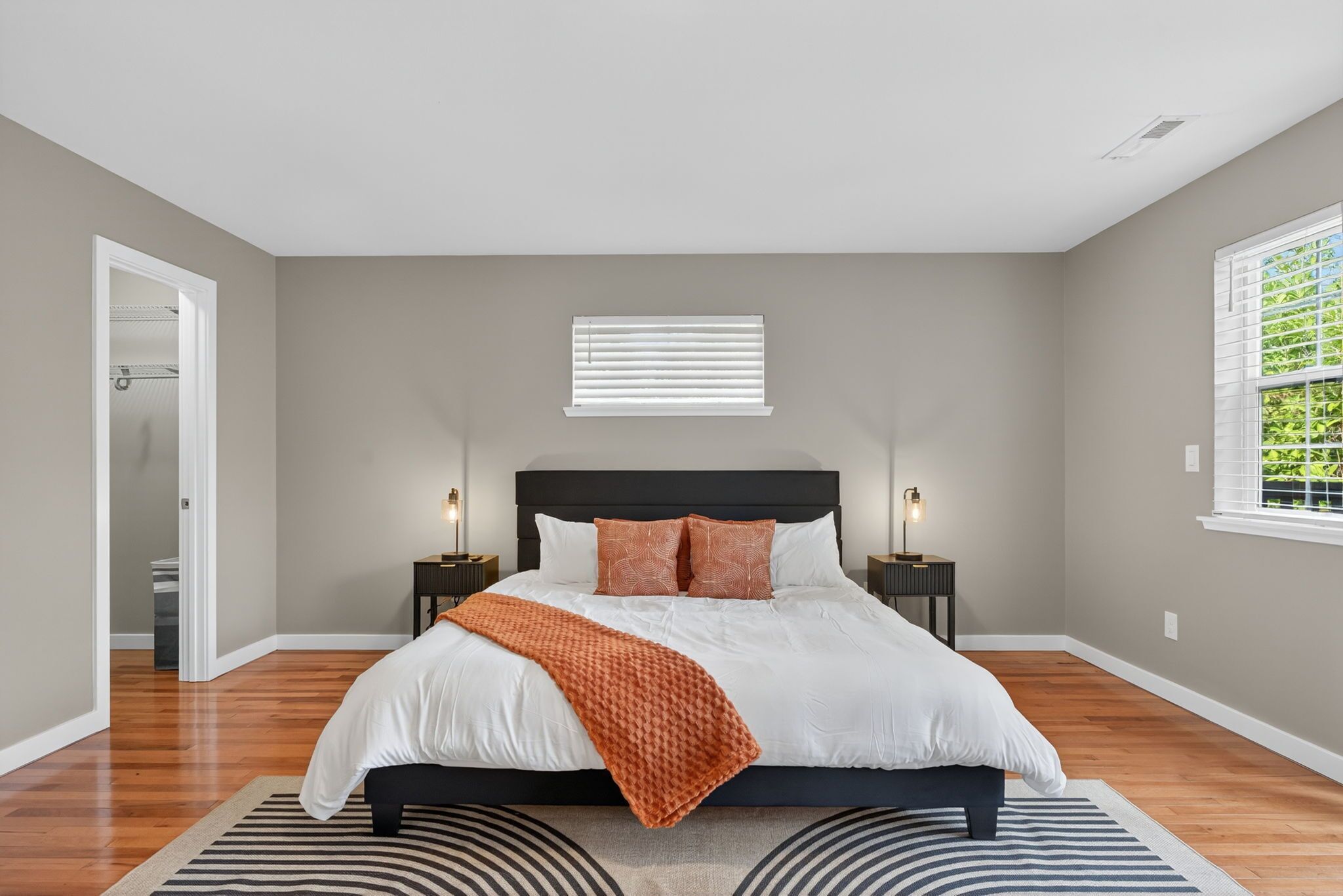 2 Schlafzimmer, Schreibtisch, kostenloses WLAN, Bettwäsche